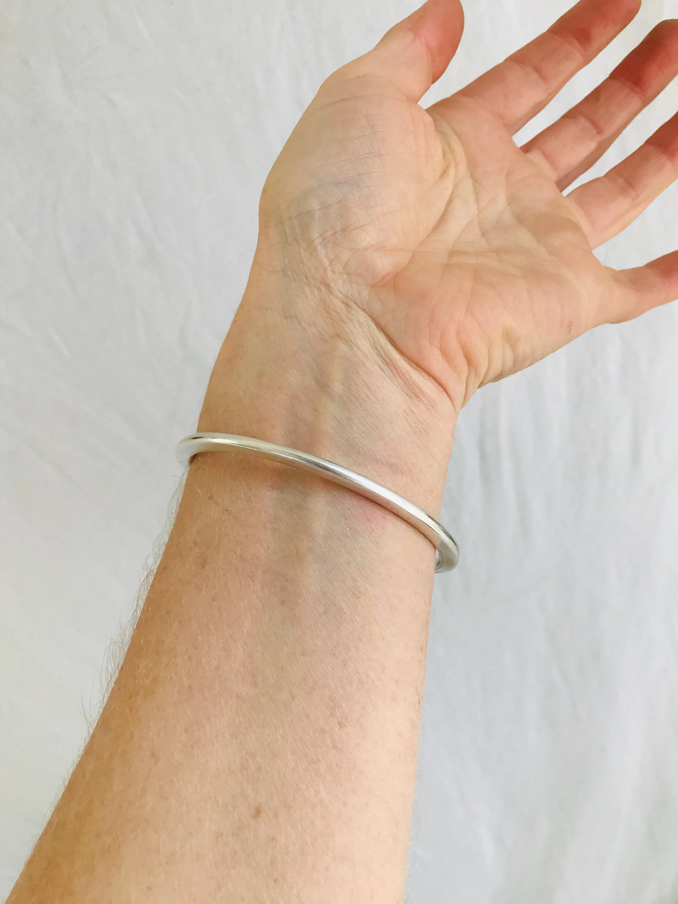 Karen Hill Tribe Bangle. Sterling Silver. Thailand