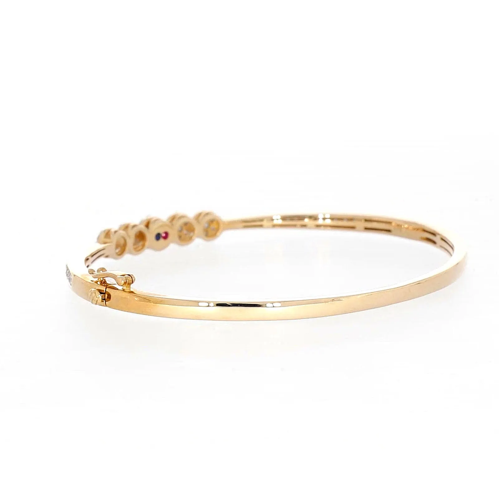 London 9ct Yellow Gold Round Brilliant Cut 1 CARAT tw of Diamonds Bangle