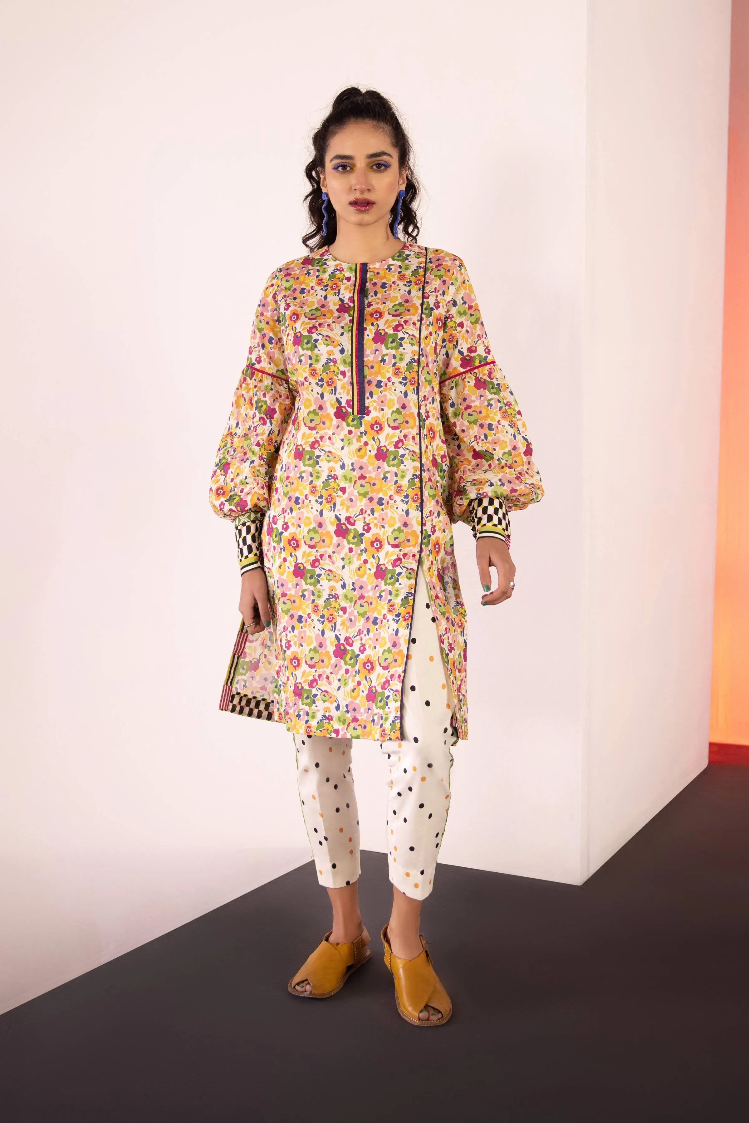 Sapphire Lawn Collection 2021 – Pop Series · Cremona
