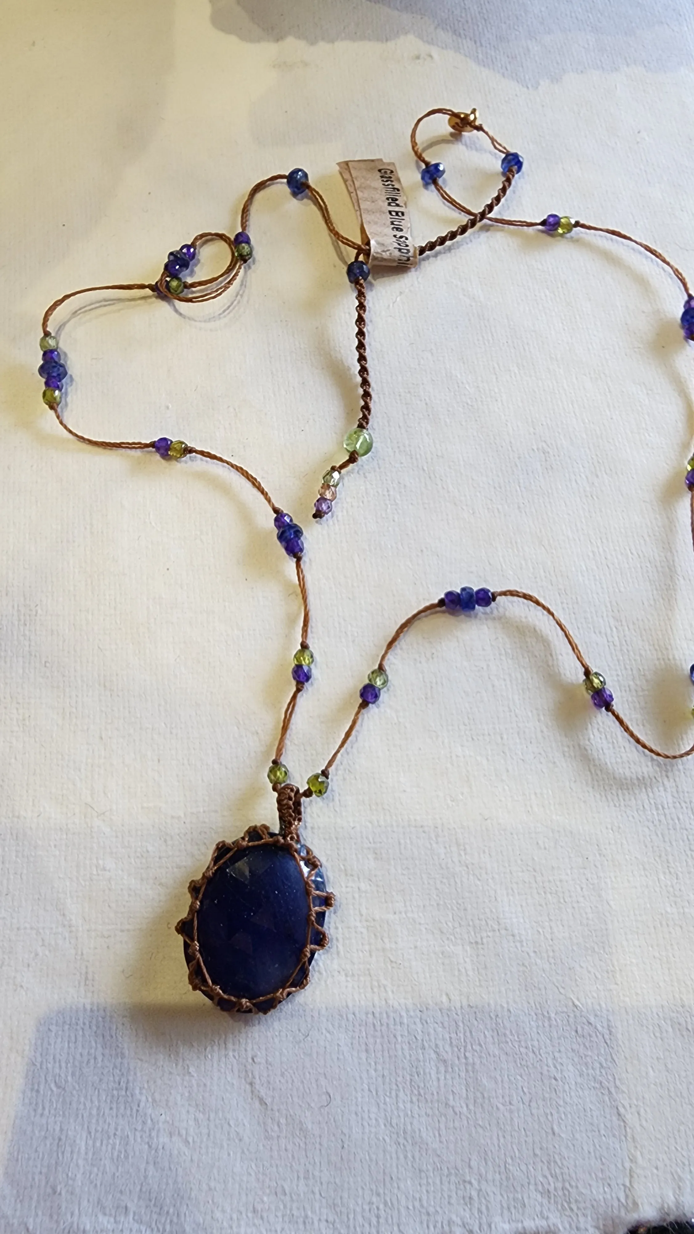 Short Tibetan necklace - glassfilled Blue Sapphire